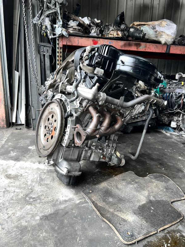 2005 NISSAN PATHFINDER (4.0L, VIN A, 4th digit, VQ40DE) Used Engine