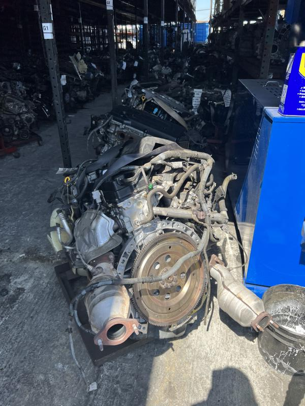 2005 NISSAN PATHFINDER (4.0L, VIN A, 4th digit, VQ40DE) Used Engine
