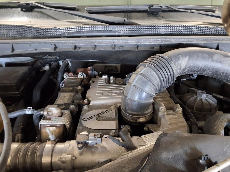 2017 NISSAN TITAN XD 5.0L, (VIN B, 4th digit, 8 cylinder, diesel) Used Engine