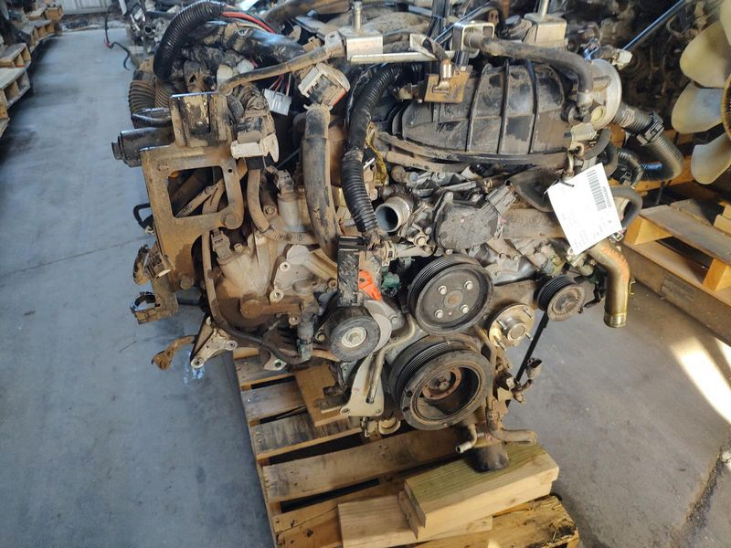 2017 NISSAN TITAN XD 5.6L, (VIN A, 4th digit, 8 cylinder, gasoline), from 01/01/17 Used Engine