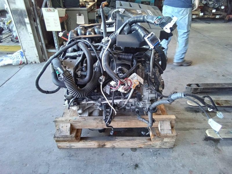 2017 NISSAN TITAN XD 5.6L, (VIN A, 4th digit, 8 cylinder, gasoline), thru 12/31/16 Used Engine