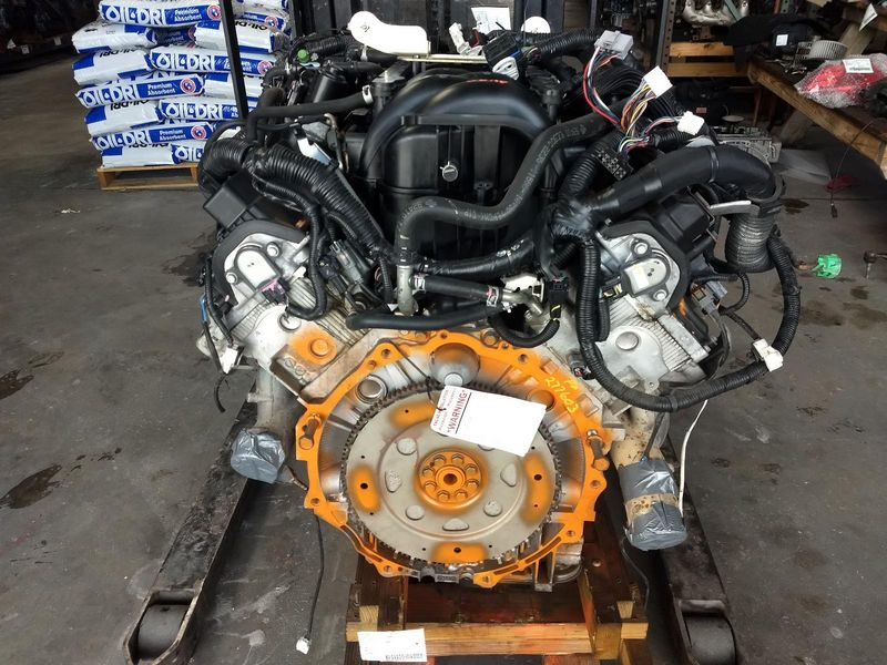 2017 NISSAN TITAN XD 5.6L, (VIN A, 4th digit, 8 cylinder, gasoline), thru 12/31/16 Used Engine