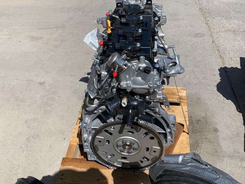 2021 NISSAN ROGUE (2.5L, VIN A, 4th digit, PR25DD) Used Engine