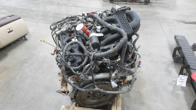 2013 NISSAN XTERRA (4.0L, VIN A, 4th digit, VQ40DE) Used Engine