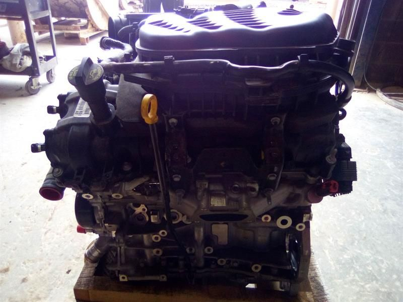 2020 Jeep CHEROKEE 2.0L (VIN N, 8th digit), two piece oil pan Used Engine