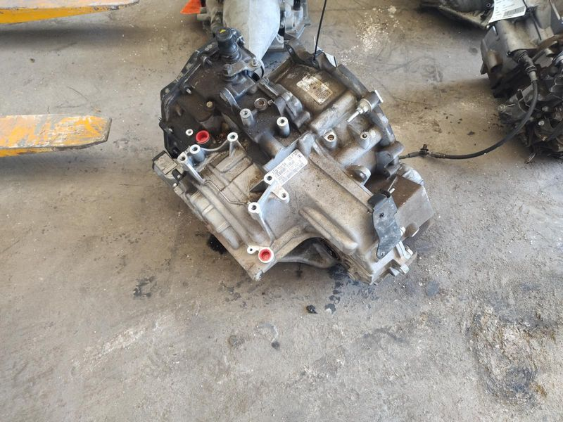 2018 Ford Edge (AT), (6 speed), 2.0L (turbo), FWD, w/o automatic engine stop and start; (ID DG9P-7000-YA) Used Transmission