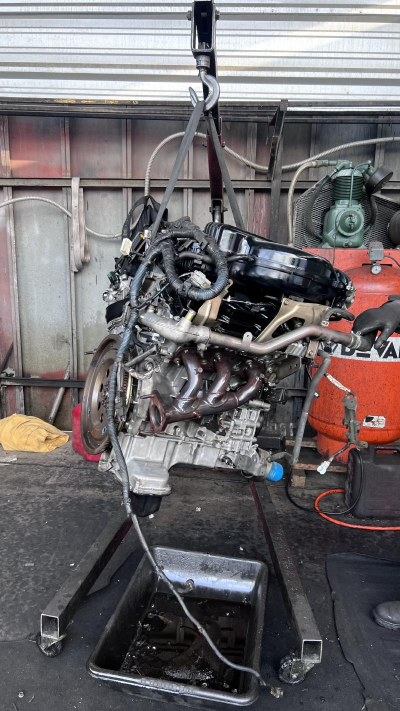 2005 NISSAN XTERRA (4.0L, VIN A, 4th digit, VQ40DE) Used Engine