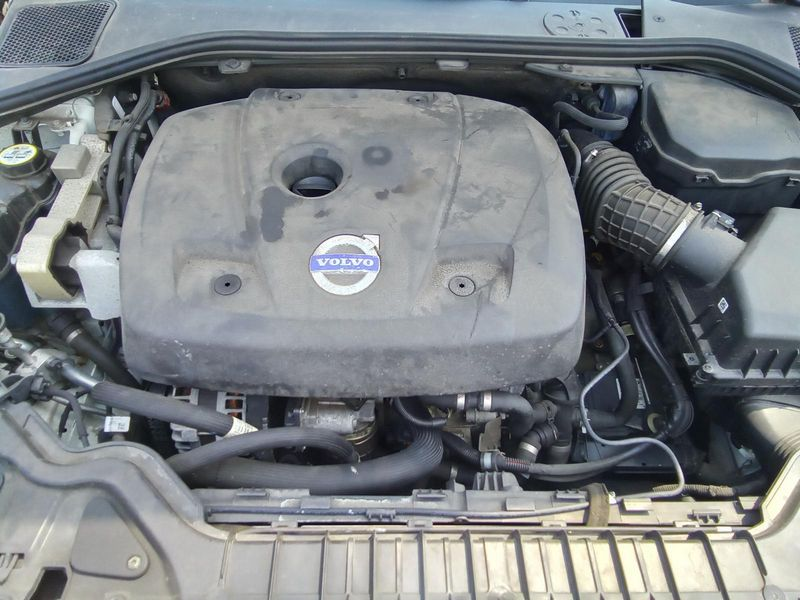 2017 VOLVO S60 (2.0L), VIN 49 (4th and 5th digit, B4204T9, supercharged and turbo) Used Engine