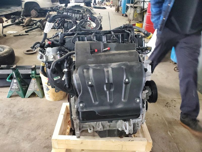 2021 Jeep COMPASS (2.4L, VIN B, 8th digit), 6 speed (FWD) Used Engine