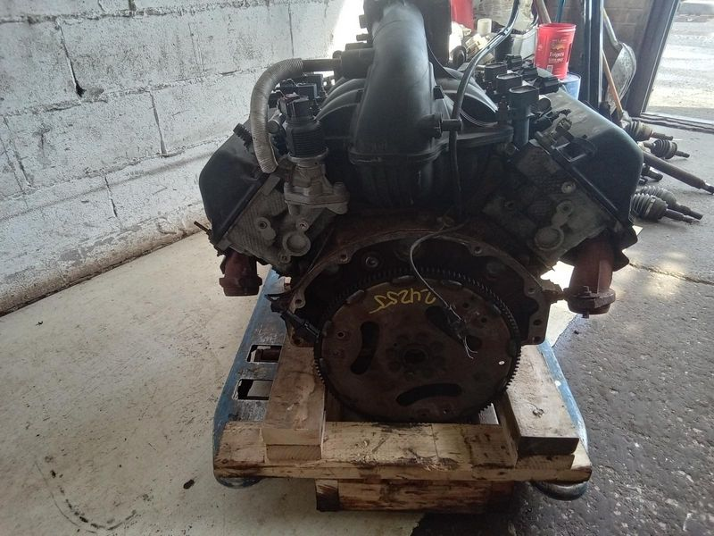 2009 Jeep LIBERTY (3.7L, VIN K, 8th digit) Used Engine