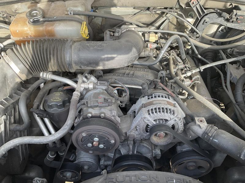 2005 Jeep LIBERTY 3.7L (VIN K, 8th digit) Used Engine