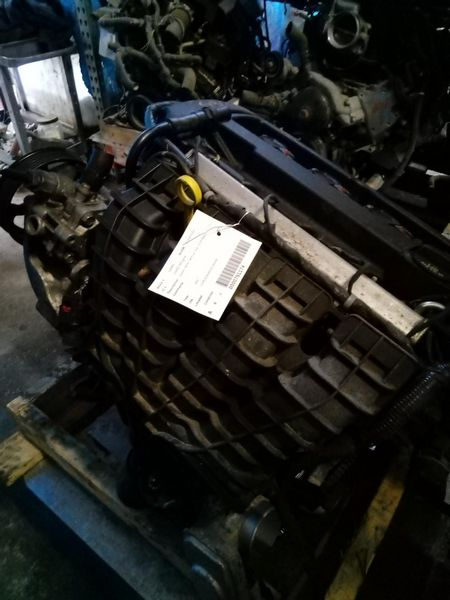2017 Jeep COMPASS classic style (vertical rear door handle), 2.0L (VIN A, 8th digit) Used Engine