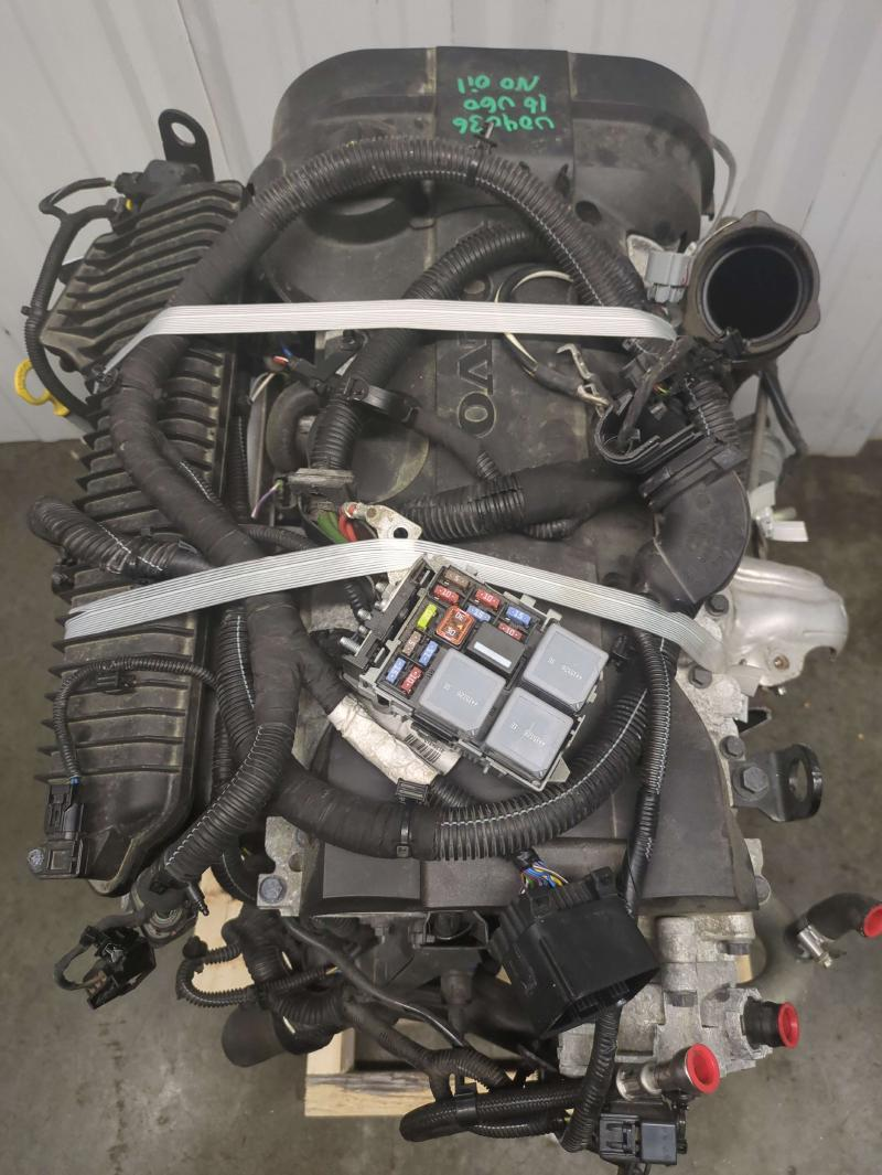 2016 VOLVO V60 2.5L (VIN 61, 4th and 5th digits, B5254T12, turbo), w/o oil level sensor Used Engine