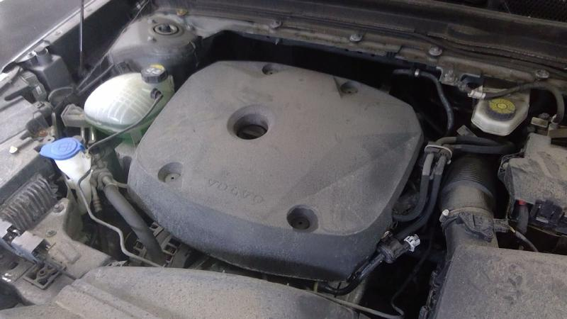 2020 VOLVO XC40 (2.0L, turbo), VIN 16 (4th and 5th digit, B4204T18) Used Engine