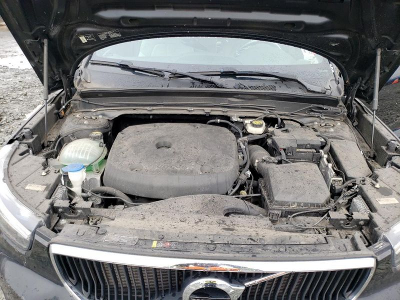 2020 VOLVO XC40 (2.0L, turbo), VIN 16 (4th and 5th digit, B4204T18) Used Engine