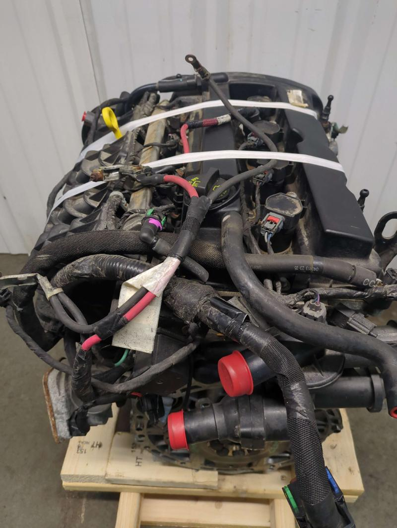 2014 Jeep COMPASS 2.4L (VIN B, 8th digit), oil cooler (opt NHA) Used Engine