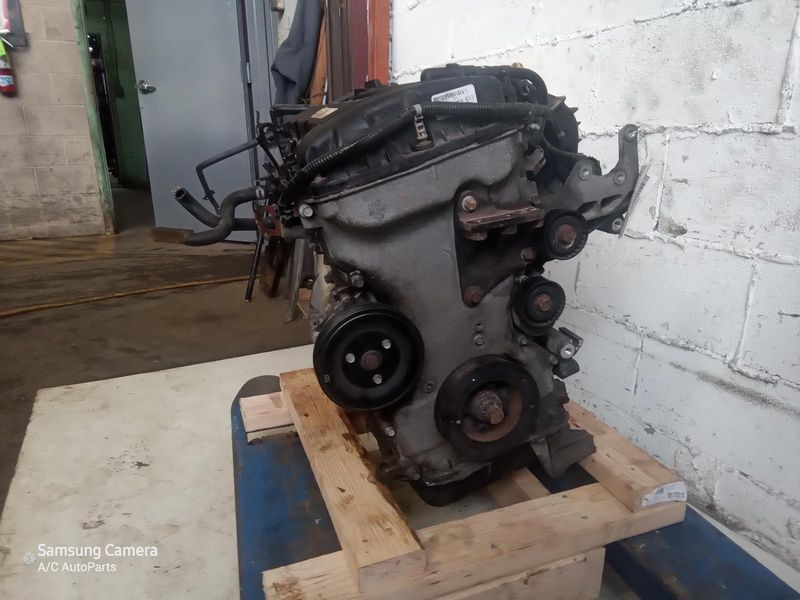 2011 Jeep COMPASS 2.4L (VIN B, 8th digit), oil cooler (opt NHA) Used Engine