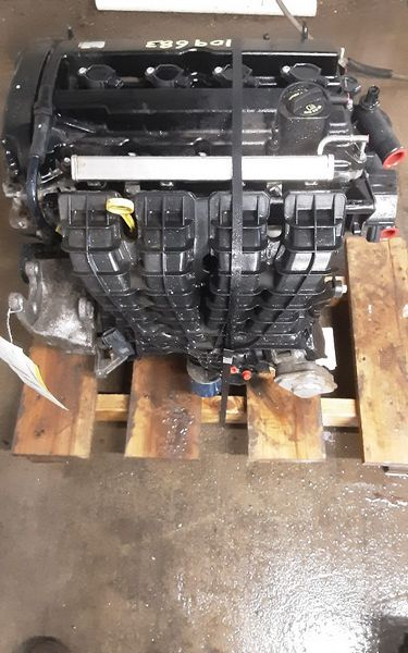 2017 Jeep PATRIOT 2.4L (VIN B, 8th digit), oil cooler Used Engine