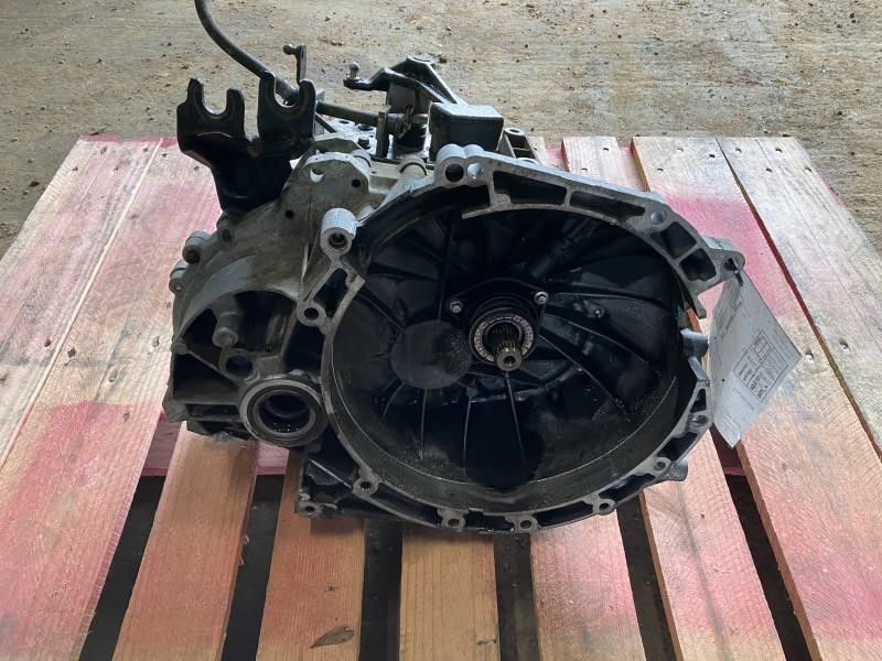 2013 Ford Focus MT, (2.0L), (gasoline), 5 speed Used Transmission
