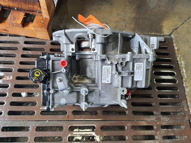 2012 Ford Edge AT, (6 Speed), 3.5L, FWD Used Transmission
