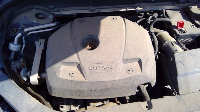 2018 VOLVO XC60 (2.0L), VIN 10 (4th and 5th digit, B4204T23 engine) Used Engine