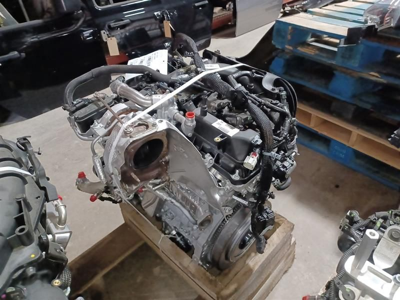 2022 Jeep WRANGLER gasoline, 2.0L, plug-in hybrid (VIN 6, 8th digit, PHEV) Used Engine