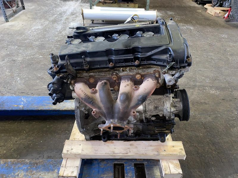 2009 Jeep PATRIOT 2.4L VIN B (8th digit), engine opt ED3, flow control valve (mounted to intake manifold) Used Engine