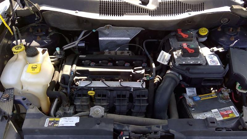 2013 Jeep PATRIOT 2.4L (VIN B, 8th digit), oil cooler (opt NHA) Used Engine
