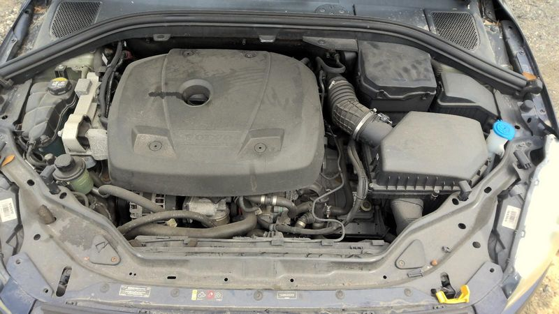2017 VOLVO XC60 (2.0L), VIN 49 (4th and 5th digit, B4204T9, supercharged and turbo) Used Engine