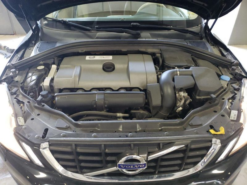 2011 VOLVO XC60 XC60, 3.2L, B6324S5 engine (VIN 95, 4th and 5th digits) Used Engine
