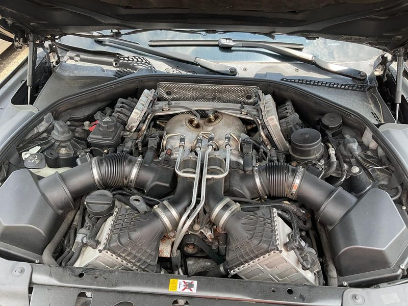 2014 BMW M6 (4.4L, twin turbo) Used Engine