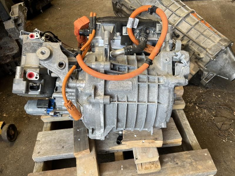 2015 BMW I8 electric Used Engine