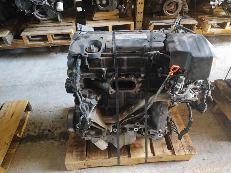 2013 HONDA ACCORD 2.4L, VIN 2 (6th digit, Sdn), California emissions (PZEV) Used Engine