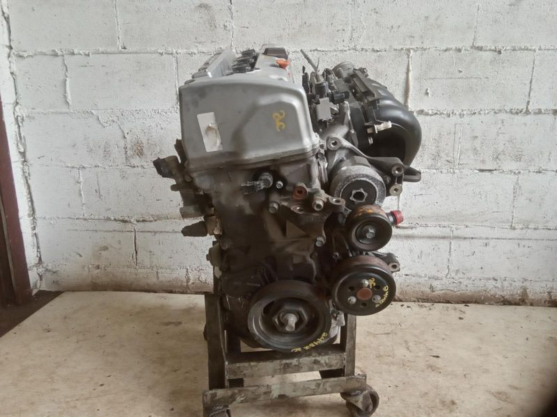 2012 HONDA ACCORD 2.4L, VIN 1 (6th digit, Cpe), Canada emissions Used Engine