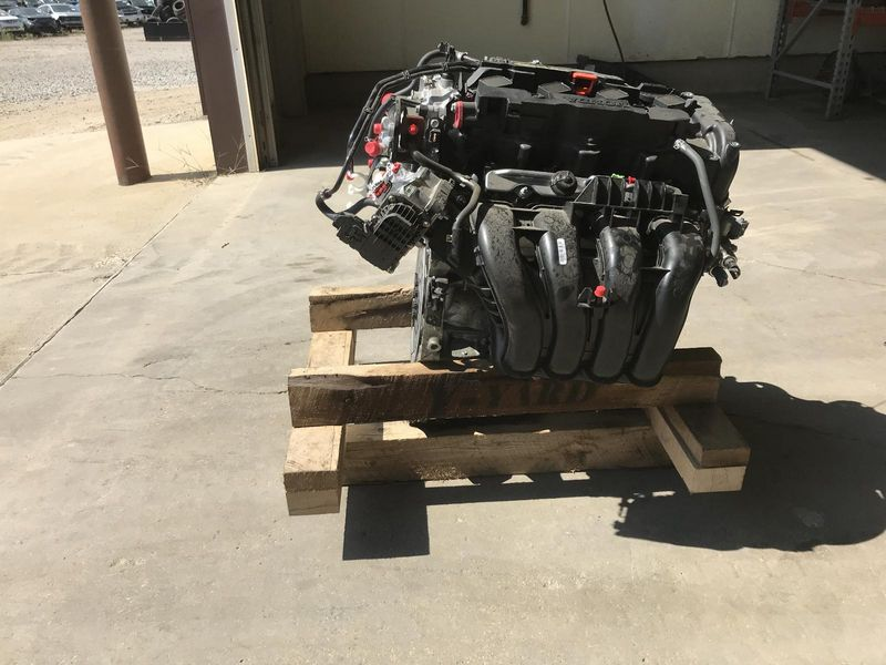 2021 HONDA CIVIC 2.0L, naturally aspirated, VIN 2 (6th digit), Federal emissions Used Engine