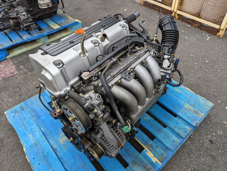 2004 HONDA ELEMENT (2.4L, 4 cylinder, VIN H, 5th digit) Used Engine