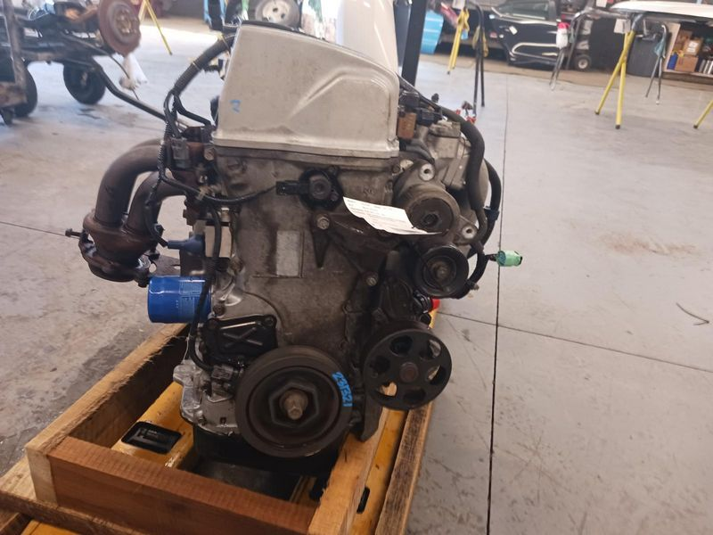 2004 HONDA ACCORD 2.4L, VIN 5 (6th digit) Used Engine