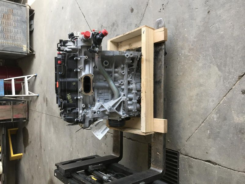 2023 HONDA HR-V (2.0L, VIN RZ, 4th and 5th digits) Used Engine