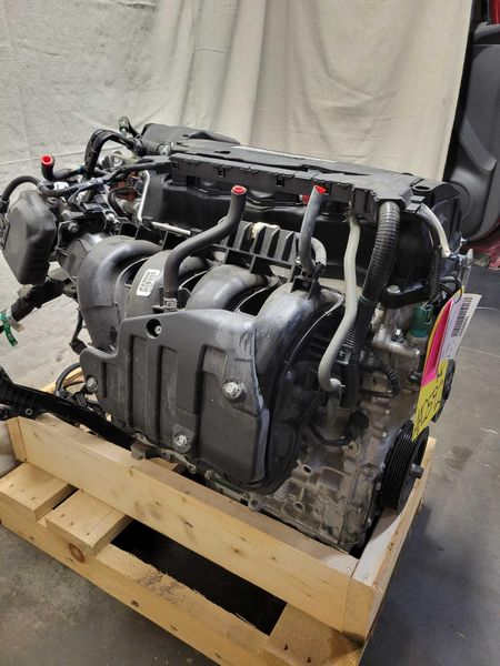 2016 HONDA CR-V (2.4L, VIN M, 5th digit) Used Engine