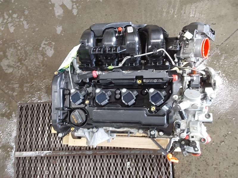 2015 HONDA CR-V (2.4L, VIN M, 5th digit) Used Engine