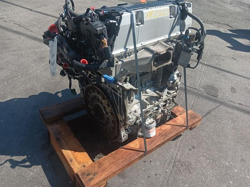 2014 HONDA CR-V (2.4L, VIN M, 5th digit) Used Engine