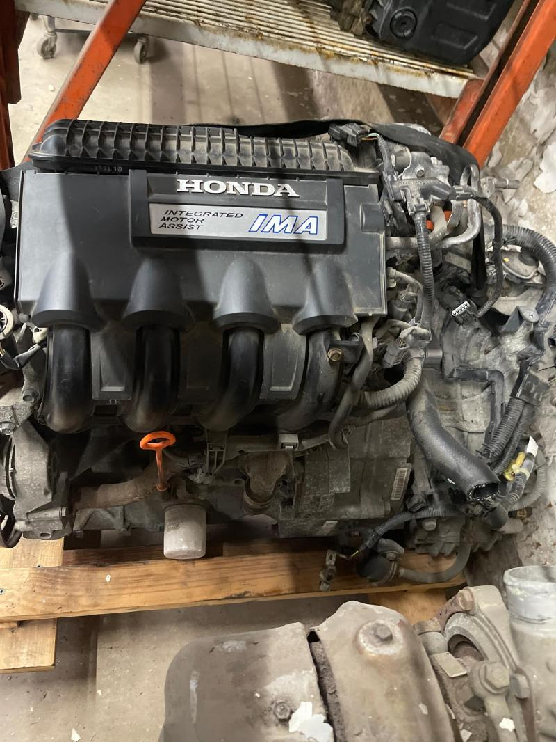 2011 HONDA INSIGHT (1.3L, VIN 2, 6th digit, hybrid), gasoline, Canada emissions Used Engine