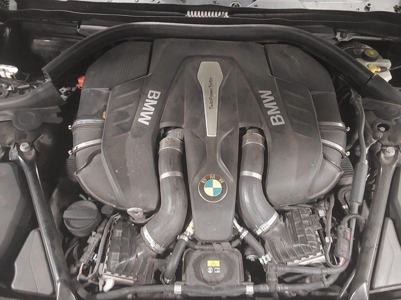 2019 BMW 750I (4.4L, twin turbo), RWD Used Engine