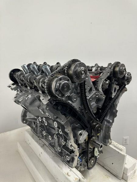 2020 CHRYSLER PACIFICA VIN G (8th digit, gasoline), FWD Used Engine