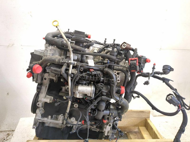 2018 Land Rover DISCOVERY SPORT (2.0L, VIN X, 8th digit, gasoline), VIN S (7th digit) Used Engine