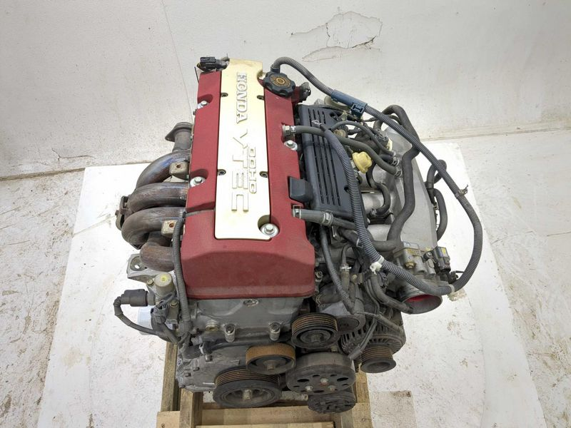 2004 HONDA S2000 (2.2L, 4 cylinder, VIN 2, 6th digit) Used Engine