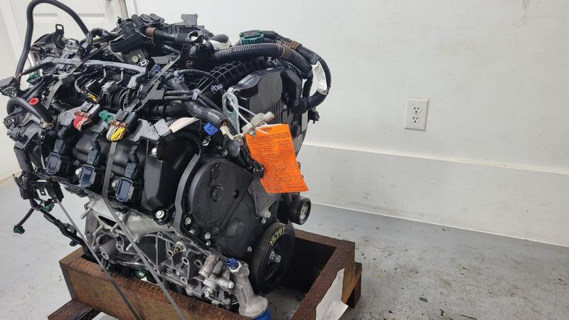 2018 HONDA RIDGELINE (3.5L), VIN 2 (6th digit, FWD) Used Engine