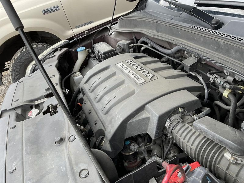 2016 HONDA PILOT (3.5L), VIN 6 (6th digit, AWD, AT), 6 speed (mechanical shifter) Used Engine