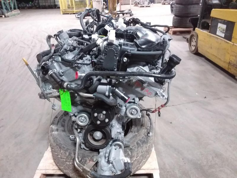 2014 TOYOTA 4RUNNER (4.0L, VIN U, 5th digit, 1GRFE engine, 6 cylinder) Used Engine