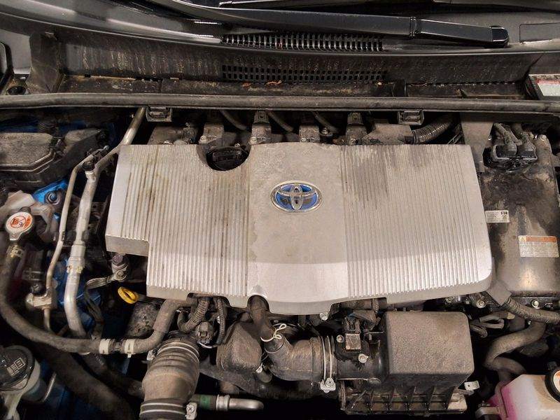2022 TOYOTA PRIUS lectric, rear, (Prius, VIN FU, 7th and 8th digits) Used Engine